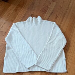 Shaker stitch sweater.